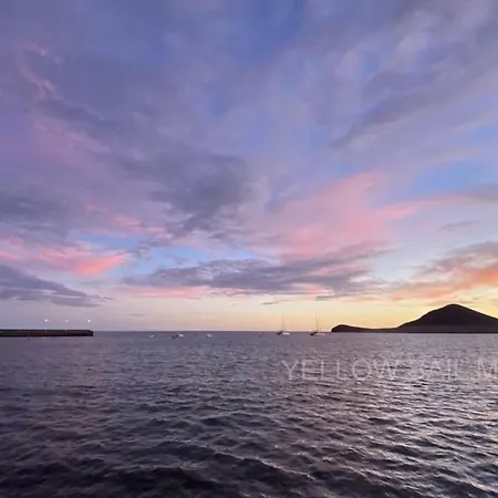 Apartment Yellow Sail Medano 2 Dormtiorios Con Parking El Médano